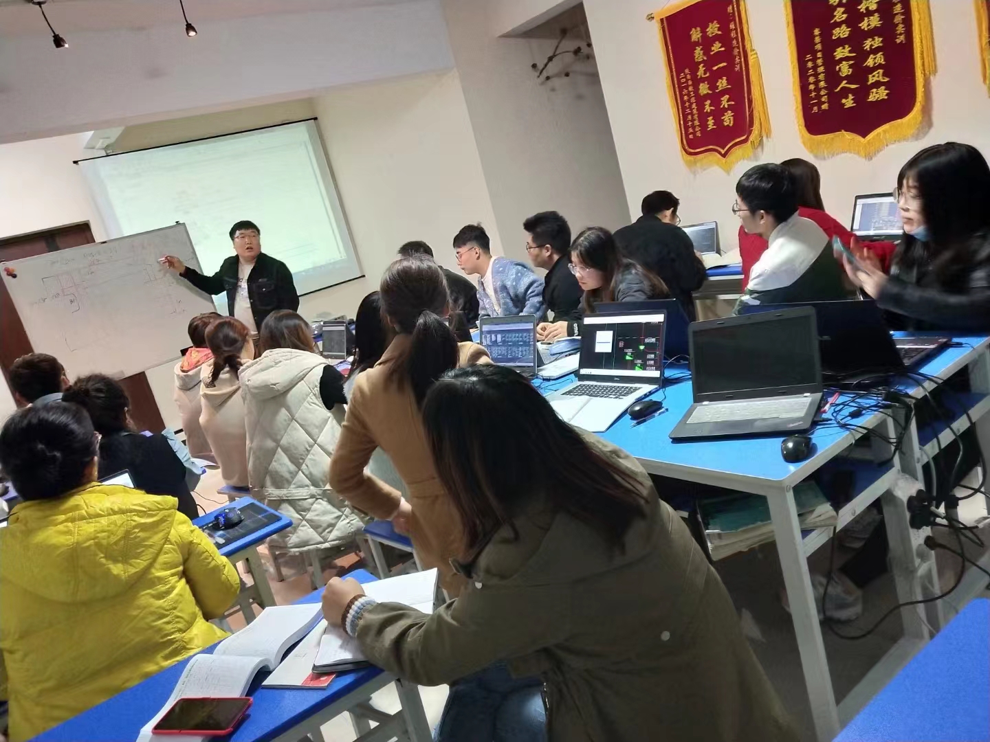 耀程造價 耀程造價